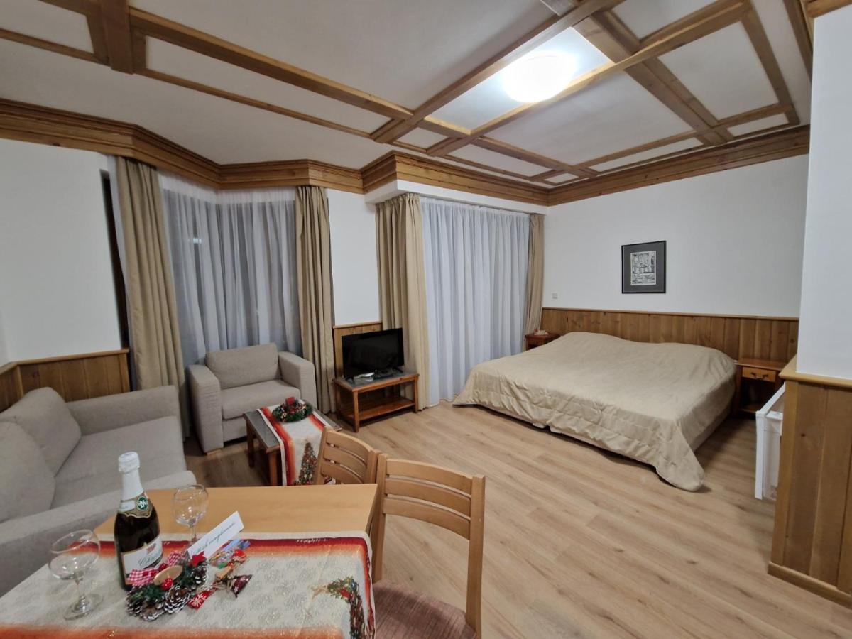 Pirin Golf Private Apartments & Studios Razlog Luaran gambar